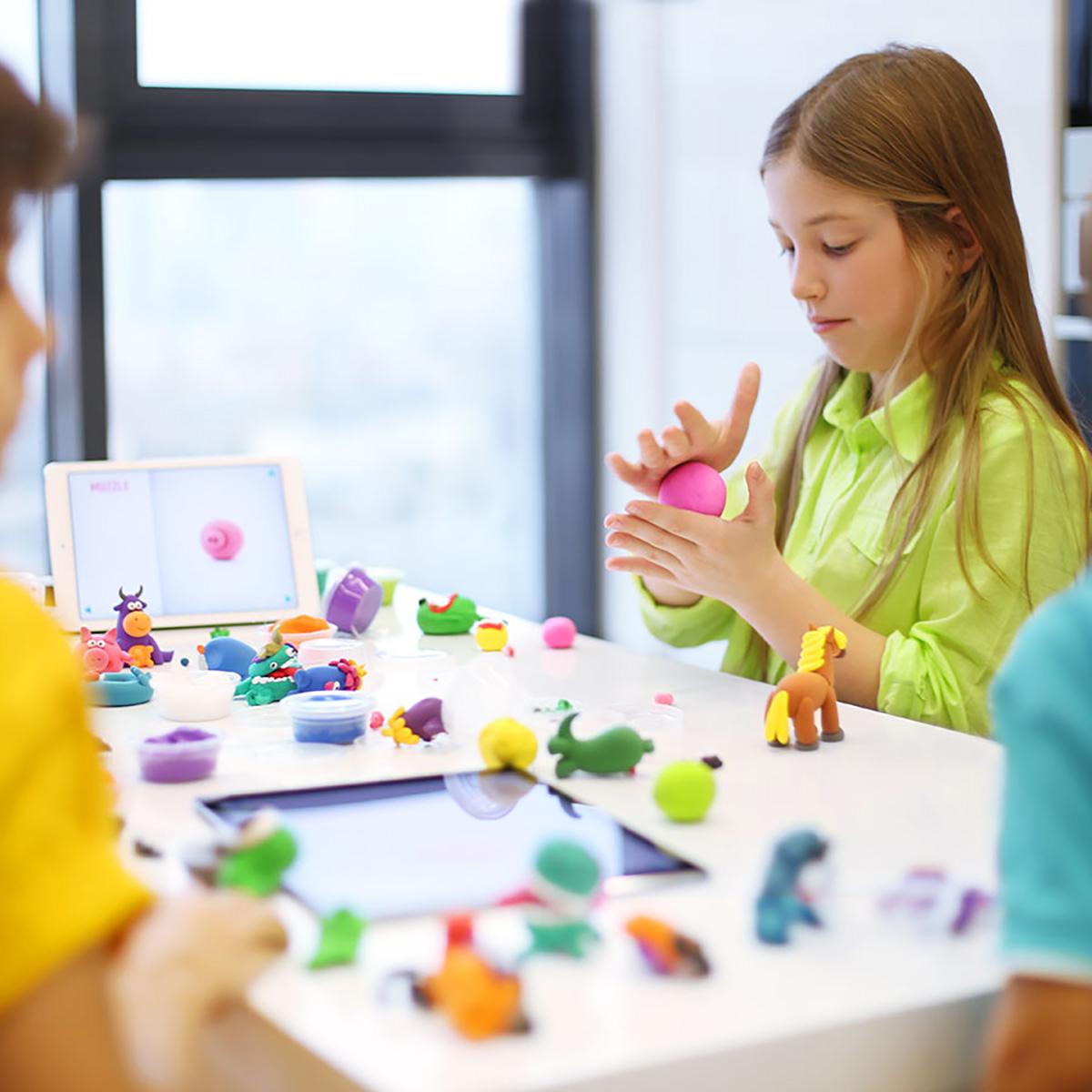 هاي كلاي - صلصال أشكال مخلوقات الفضاء 18 علبة