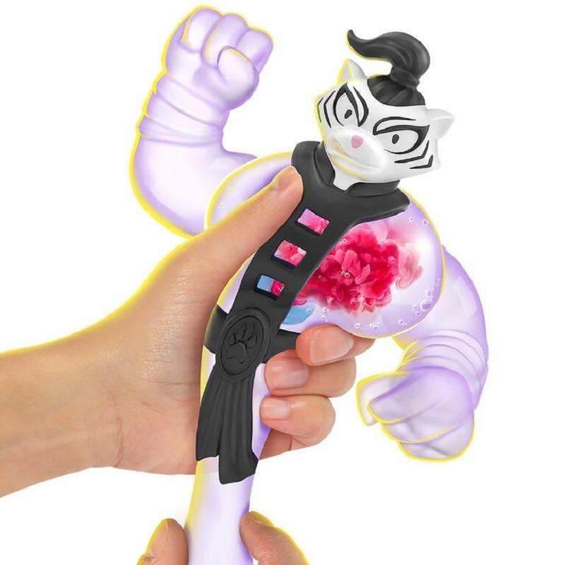 هيروز أوف جو جيت زو - هيرو باك بنغل