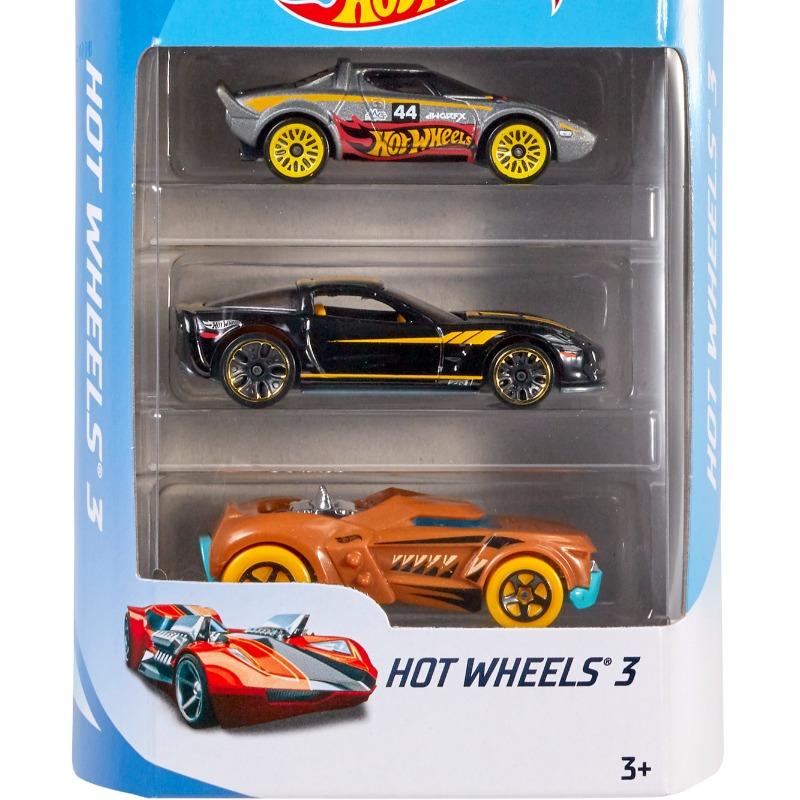 Hot Wheels 3 Car Pack, 1:64 Scale (Styles & Colors May Vary)