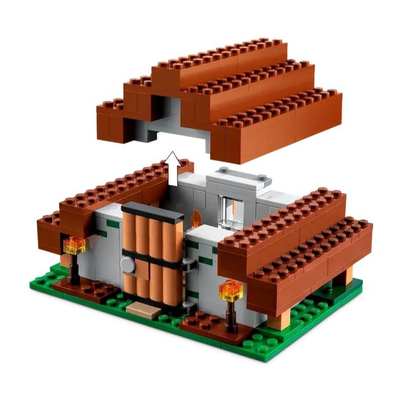 LEGO The Abandoned Village - 422 Pcs