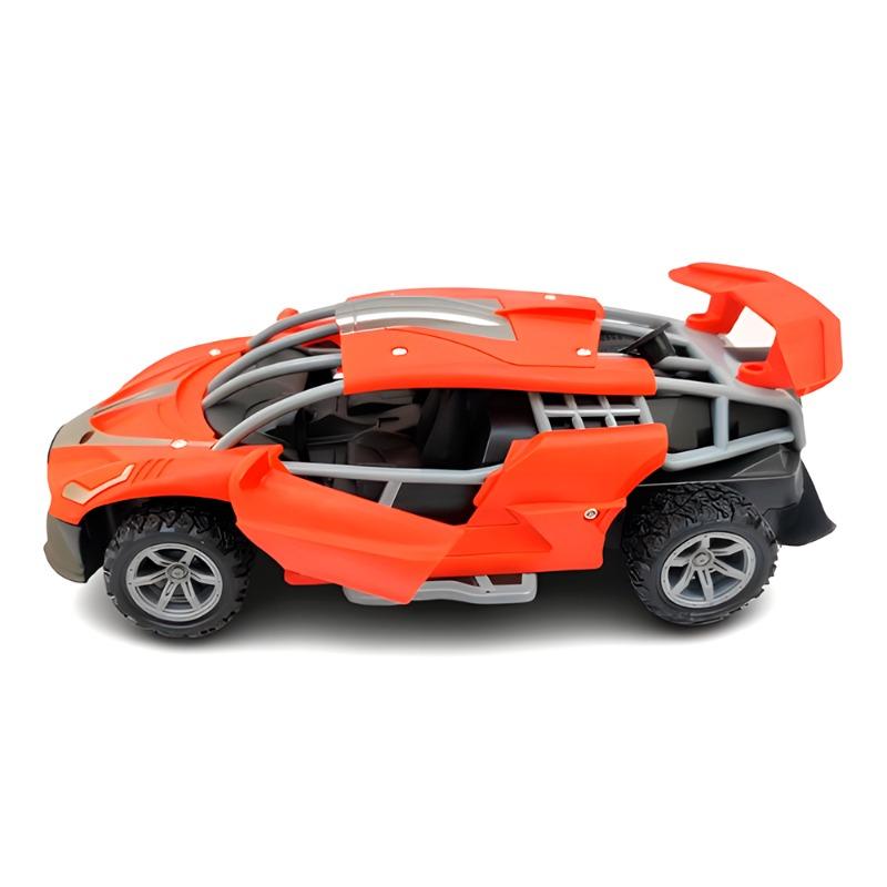 مركبة 4×4 بجهاز تحكم عن بعد