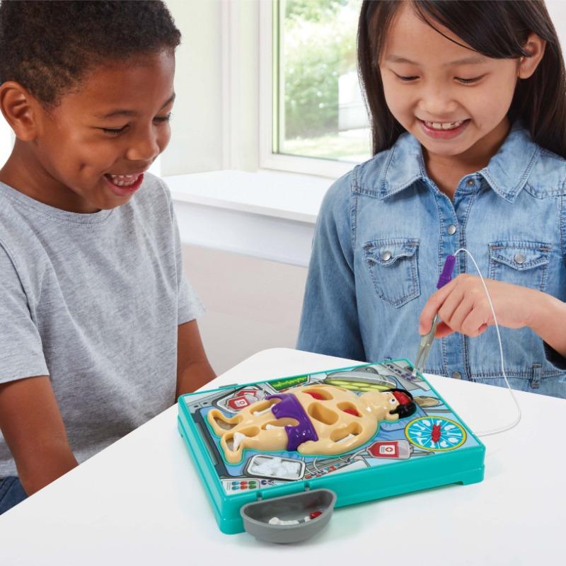 إمبسادور - لعبة إجراء العملية الجراحية