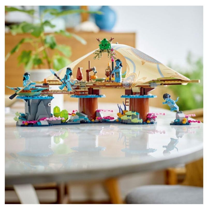 LEGO Avatar Metkayina Reef Home Building Toy Set - 528 Pcs 75578