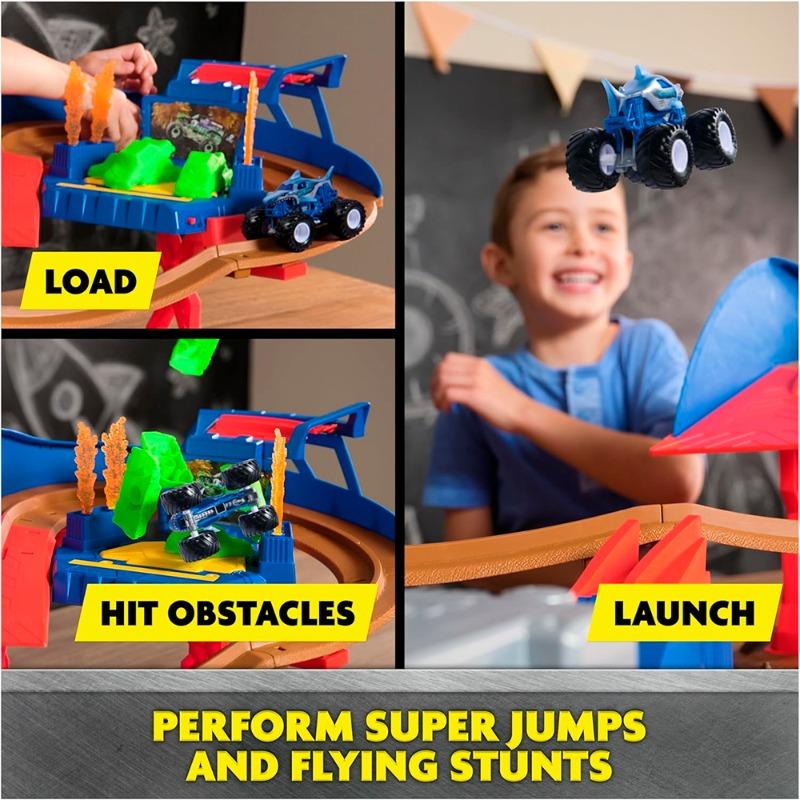 Monster Jam Supercharged Speedway Playset