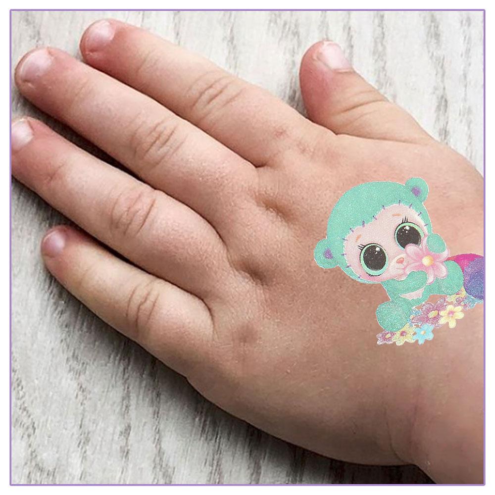 Top Model Ylvi  And The Minimoomis Metallic Tattoos
