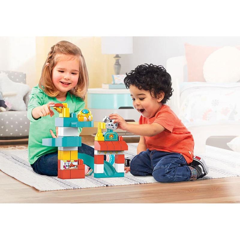 ميجا بلوكس بناة الأولى