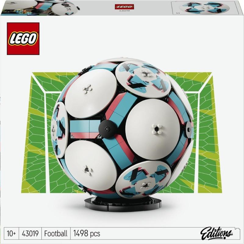 LEGO Football 3D Display Model with Interactive Mini Stadium