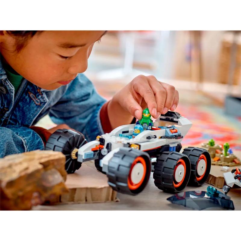 LEGO Space Explorer Rover And Alien Life