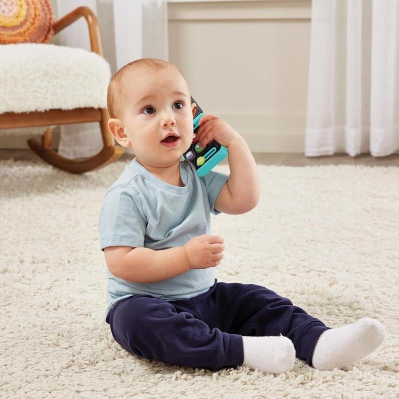 VTech Folding Phone & Keys Babys First Gadget Set with Light Up Buttons