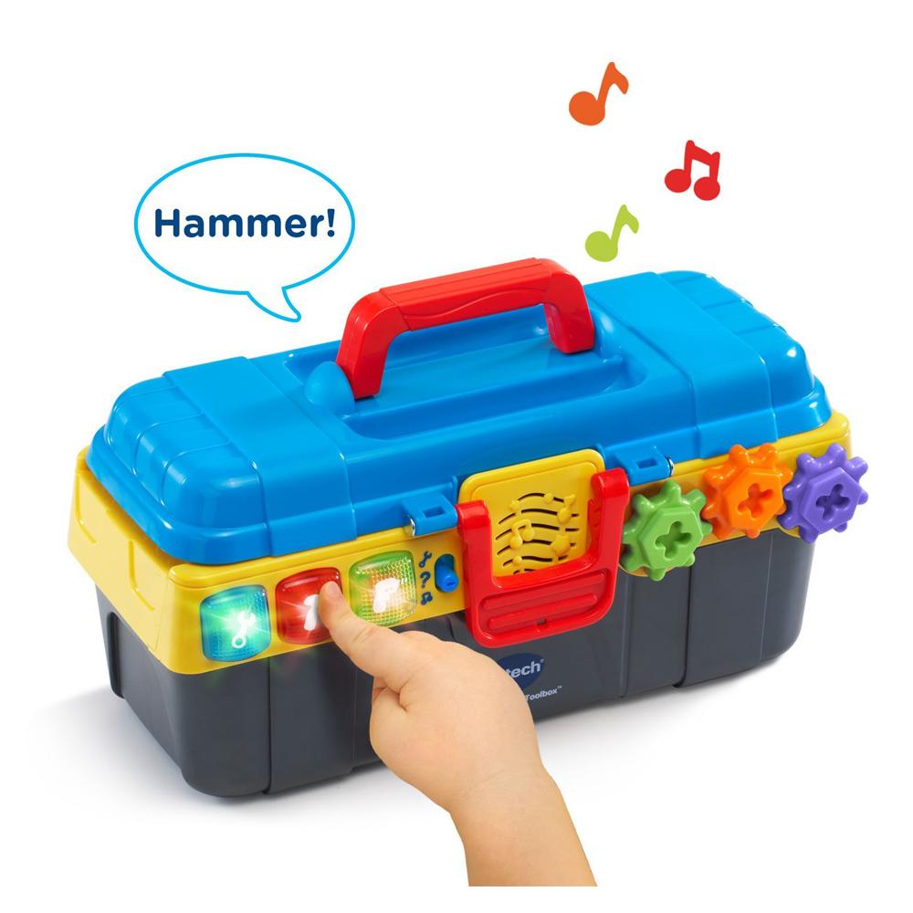 في تك - صندوق الأدوات والمعدات الأول