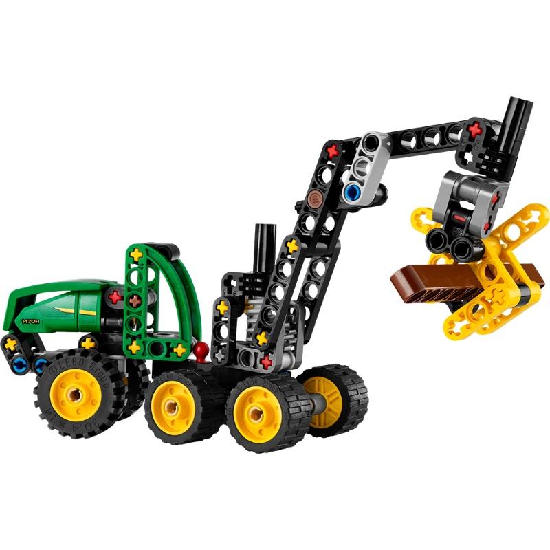 LEGO John Deere 1470H Wheeled Harvester 117 pieces