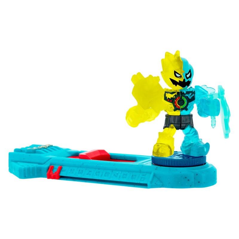 Akedo S4 Versus Pack Shortout Vs Sandtrap