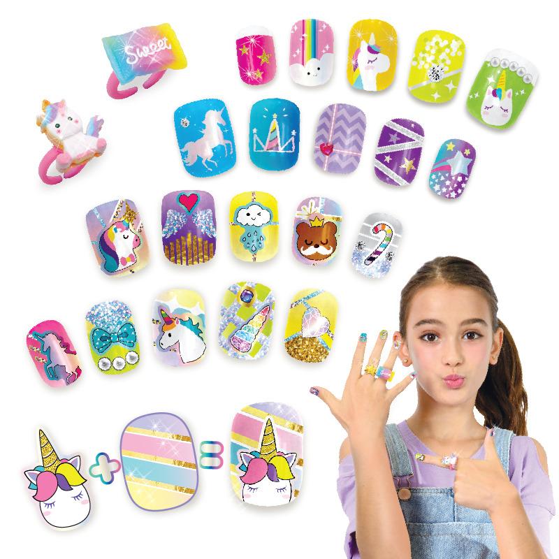 Tasia Unicorn Nails Case