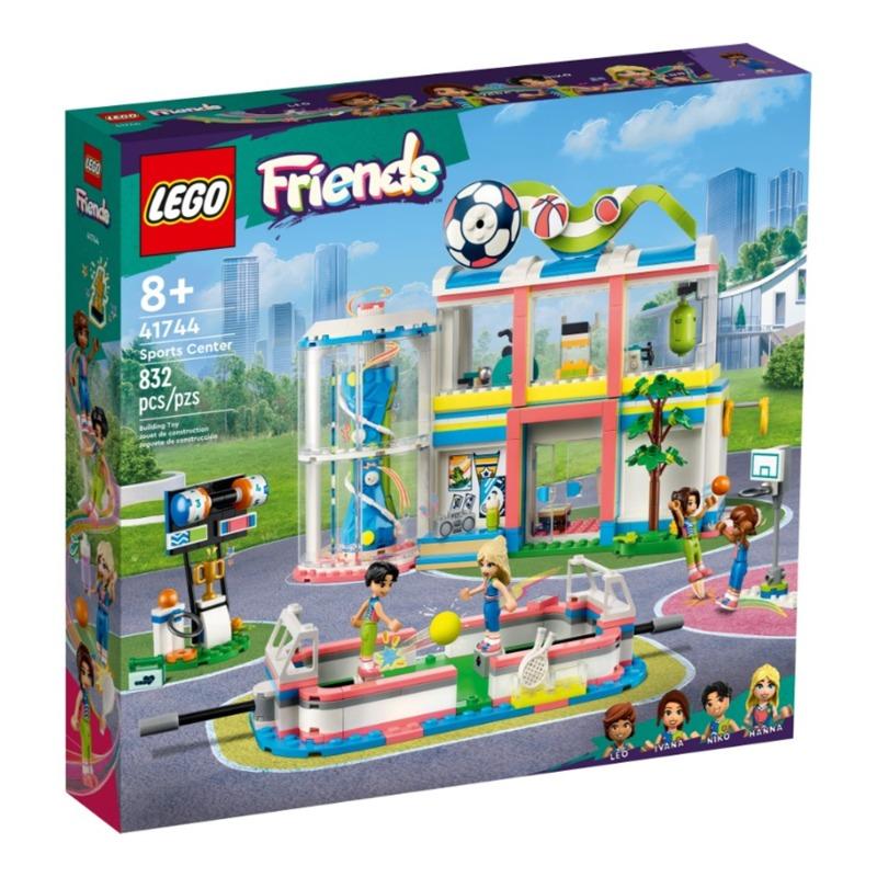 Lego Friends Sports Center 832 Pcs 41744