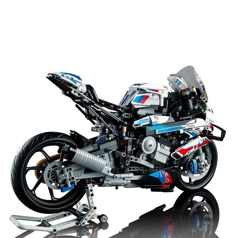 LEGO Technic BMW M 1000 RR Motorbike Building Kit