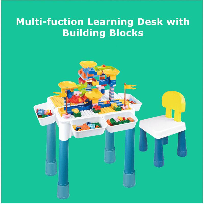 طاولة أنشطة الأطفال مع مكعبات البناء