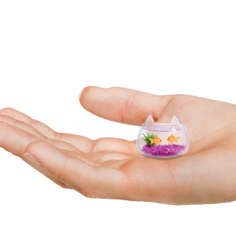 Miniverse Surprises of The Mini Aquarium Industry - Assorted