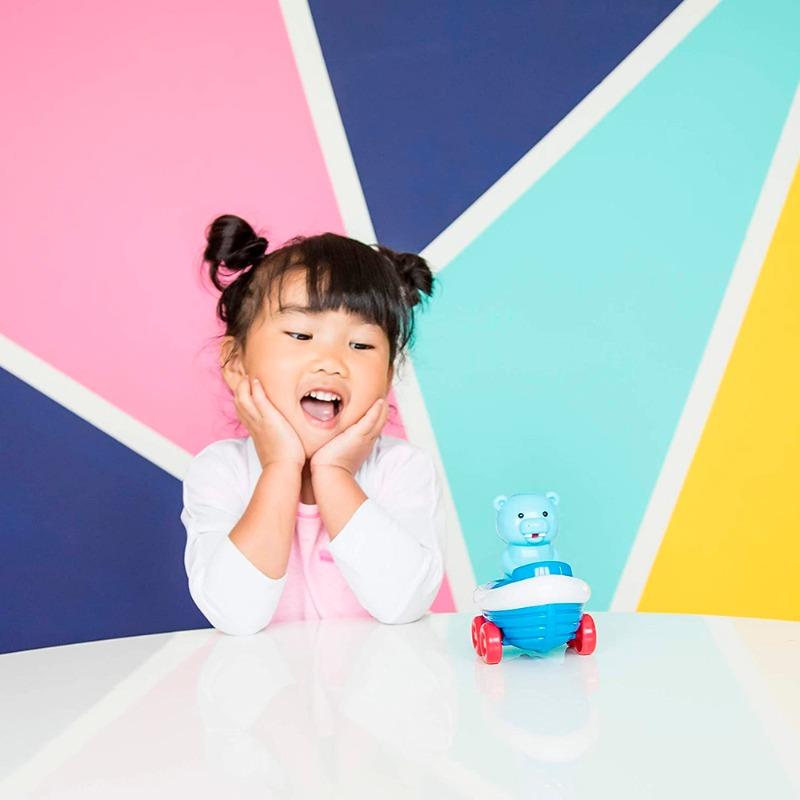 زوميجو - فرس النهر مع زورق الزوم زوم