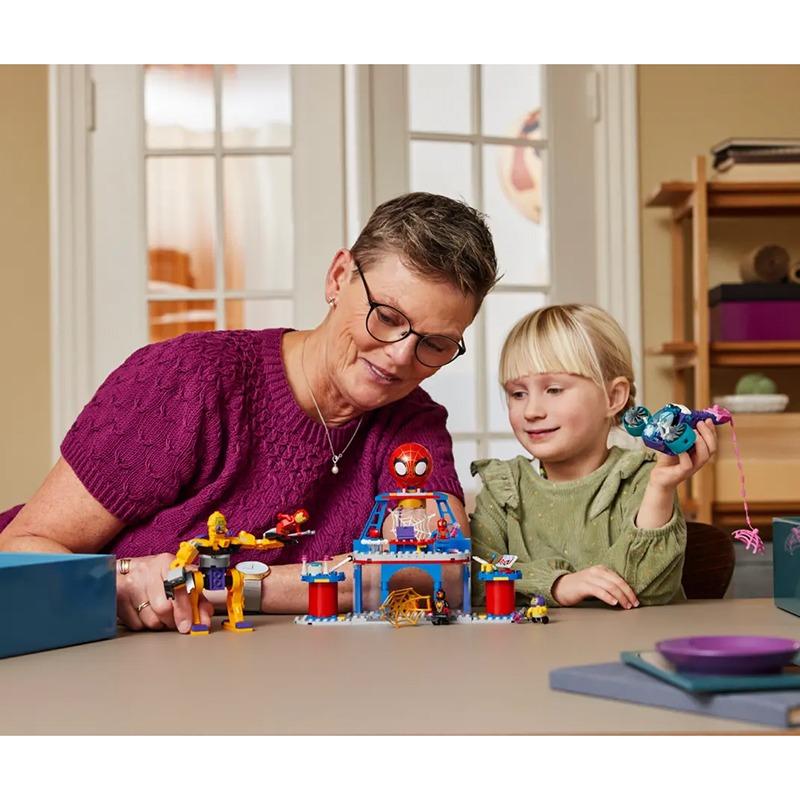 LEGO Team Spidey Web Spinner Headquarters
