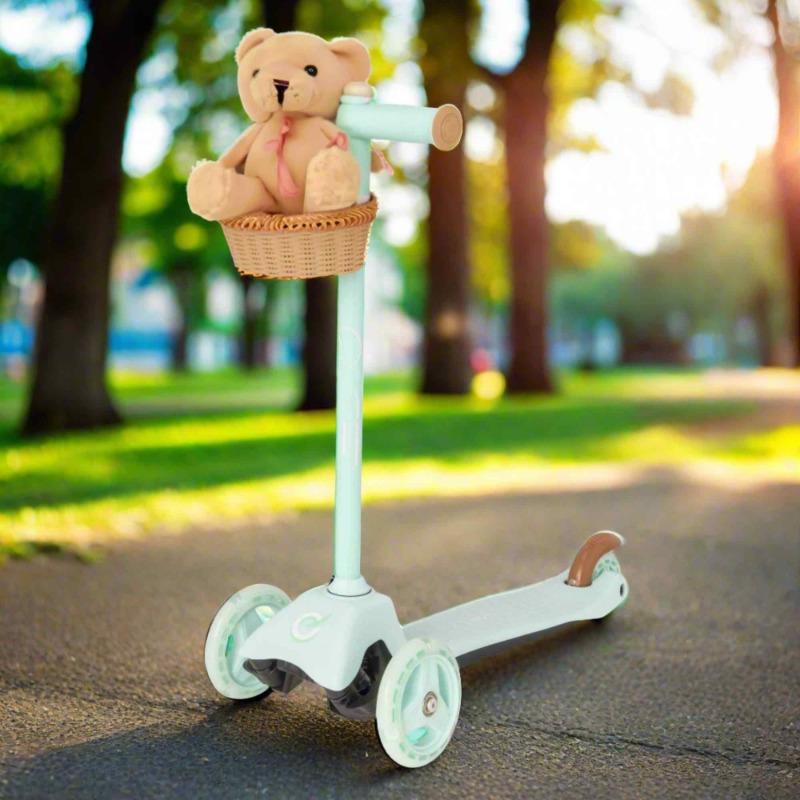 Evo Mini Cruiser Scooter with Basket - Green