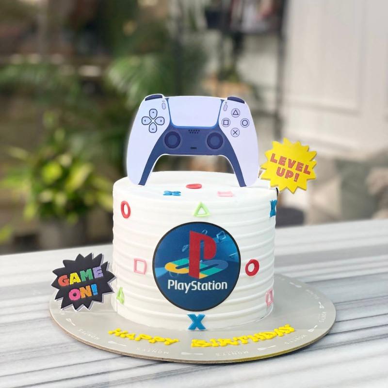 Monty's Ps5 Cake