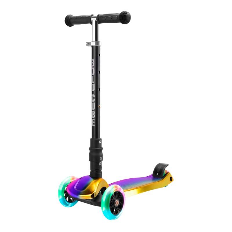 بولد كيوب - سكوتر ثلاثي العجلات قابل للطي دارك نايت