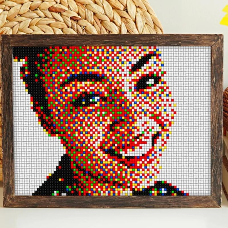 كويرسيتي - مجموعة صناعة صورة شخصية باستخدام الأوتاد الملونة