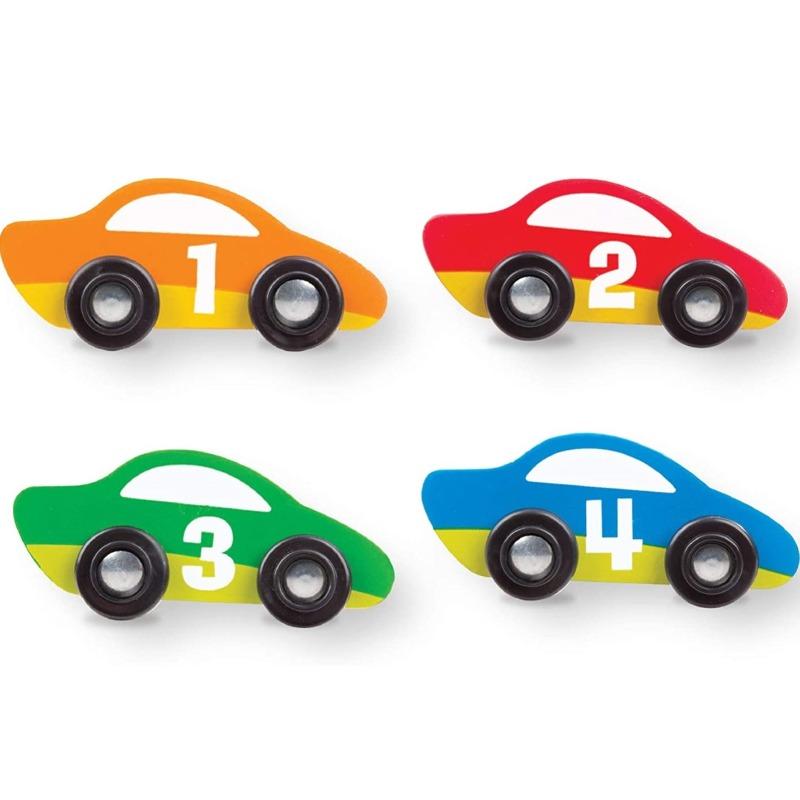 Melissa And Doug Round The Speedway Race Track Rug And Car Set