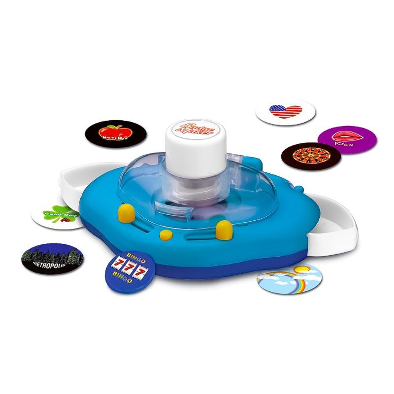 Totally Craft Badges Maker Set