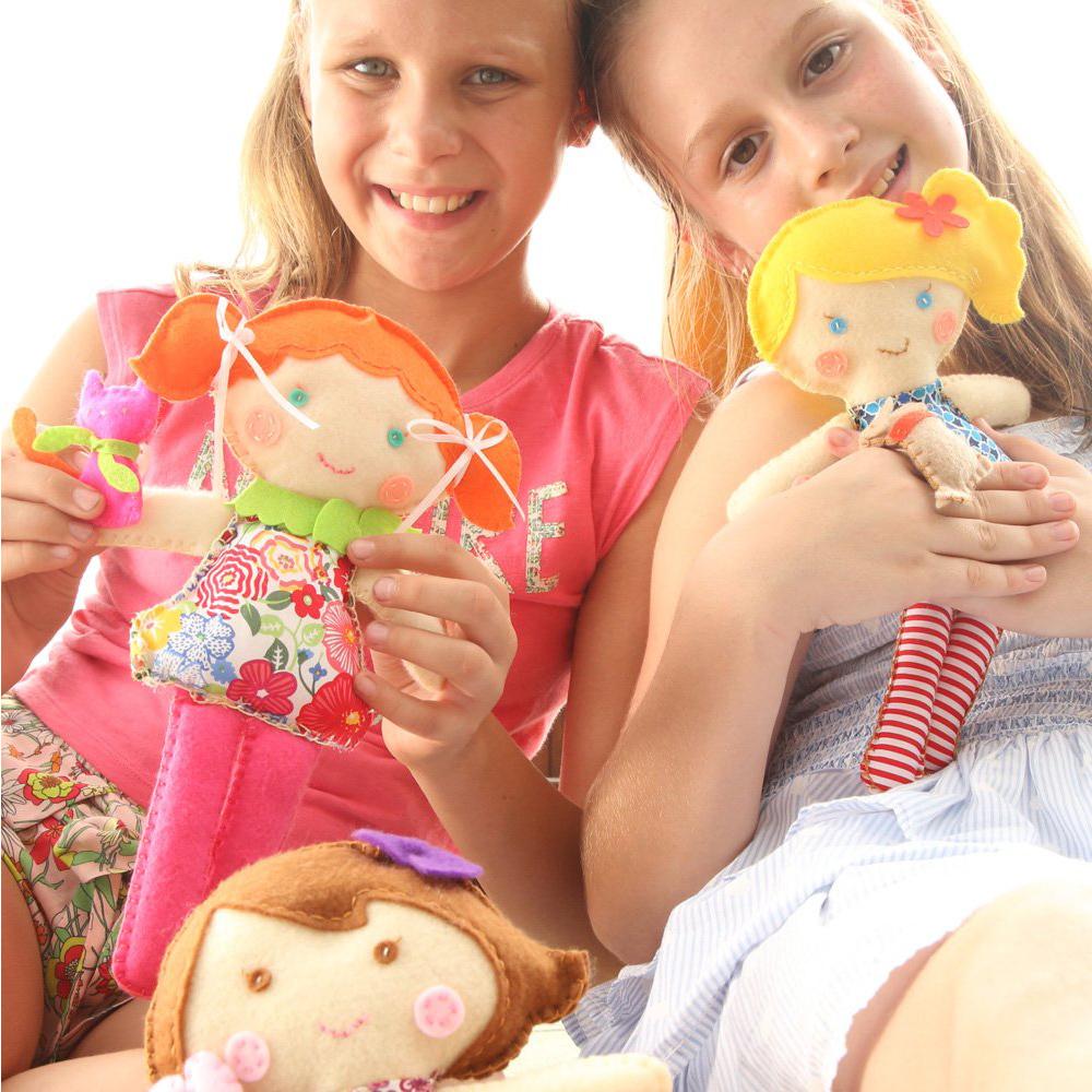 فور إم - مجموعة حياكة الدمية والجرو الصغير