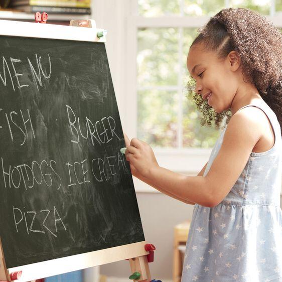 Melissa And Doug Deluxe Wooden Standing Art Easel