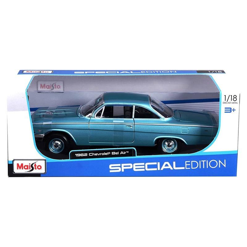 Maisto 1962 Chevrolet Bel Air Diecast Car Blue