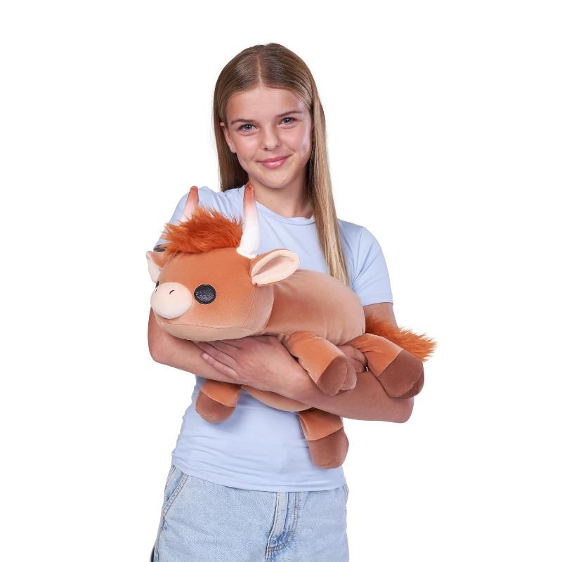 Hug A Lumps Medium 1.5KG_ Holly The Highland Cow