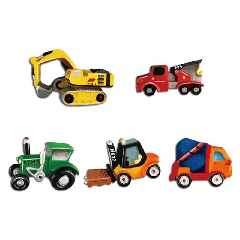 Jeanny Mould And Paint Trucks