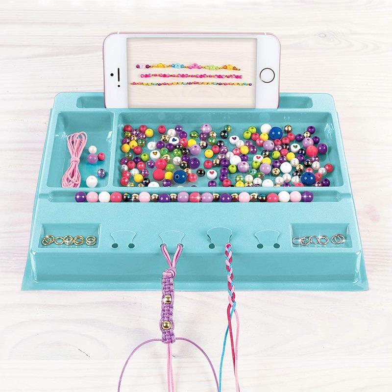 ميكت ريل - استوديو صنع الأساور و المجوهرات