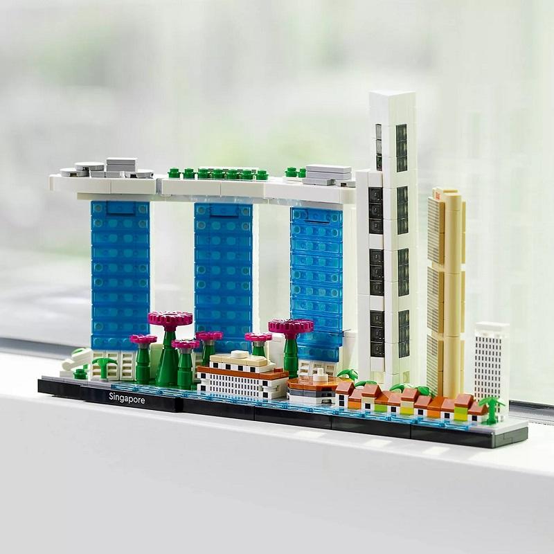 LEGO Architecture Singapore Building Set