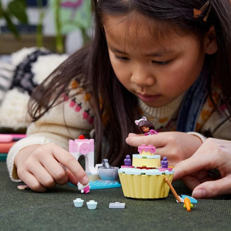 LEGO Bakey With Cakey Fun