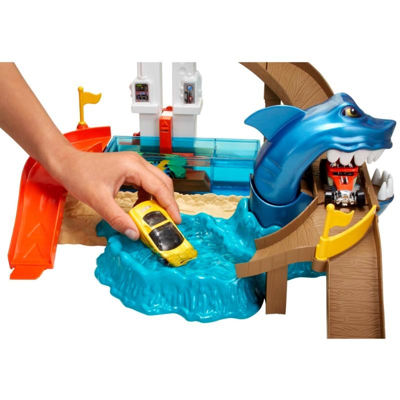 هوت ويلز - مسار هروب السيارات من القرش