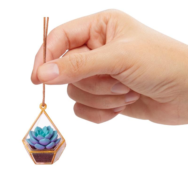 Miniverse Surprises of The Mini Aquarium Industry - Assorted