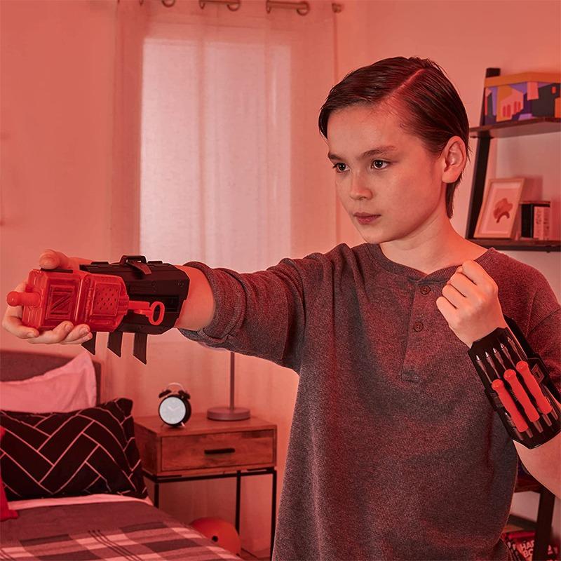 مجموعة دي سي باتمان القفاز مع قاذفة