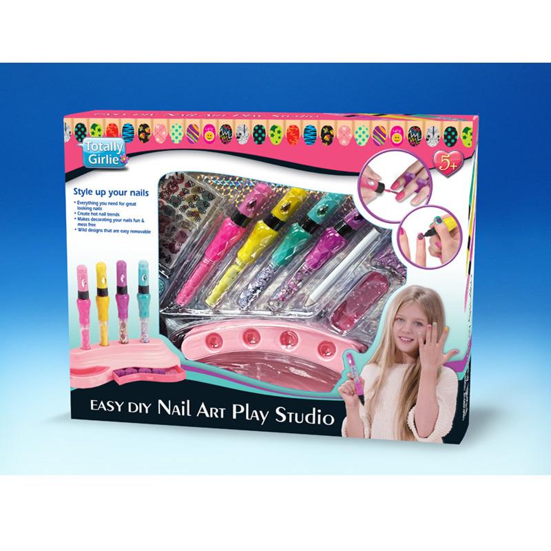 توتلي جيرلي - استوديو لعب فن الأظافر سهل الصنع