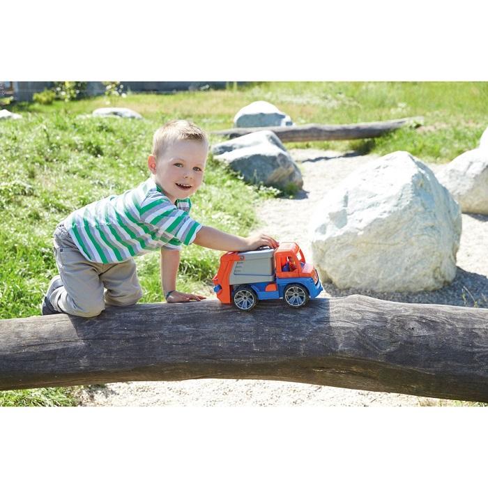 لينا تروكس - شاحنة جمع النفايات