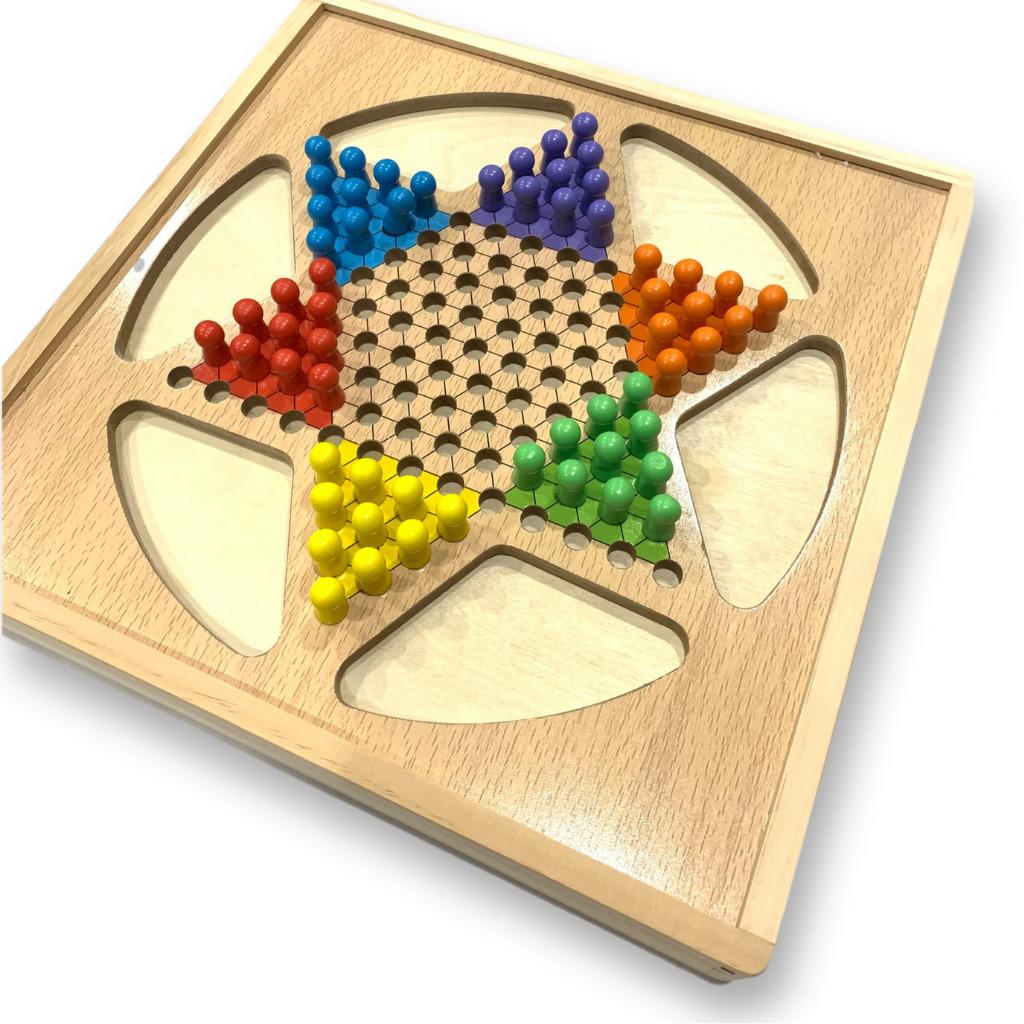 مجموعة ألعاب الطاولة 4 في 1