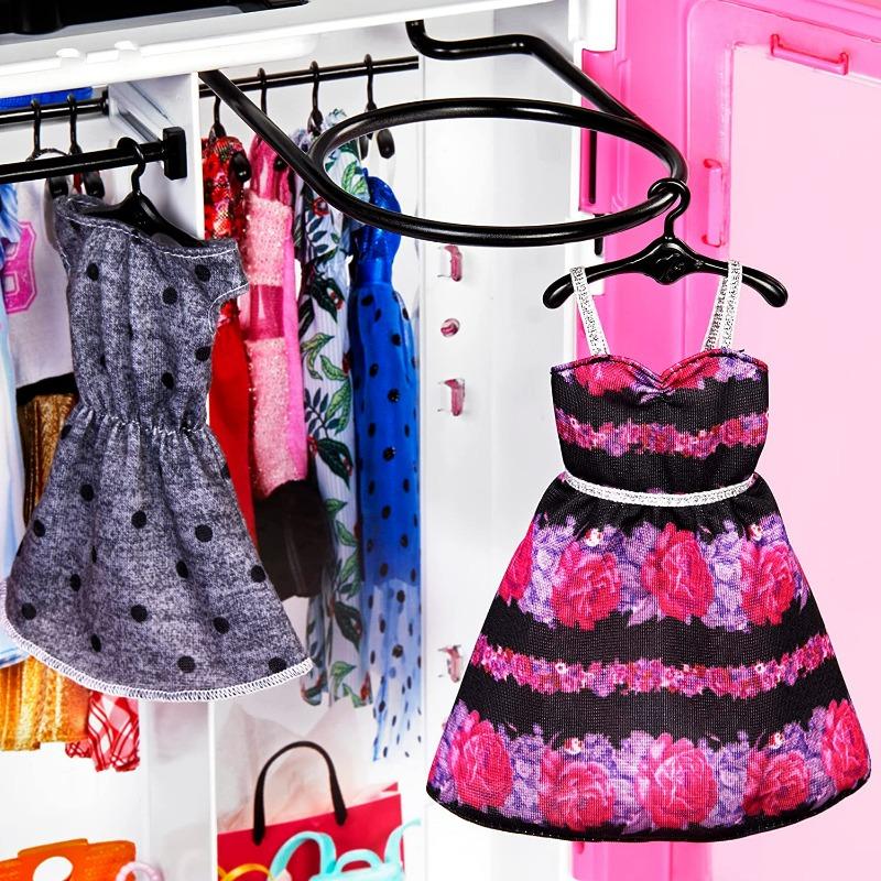 Barbie Fashionistas Ultimate Closet Doll and Accessory - Assorted