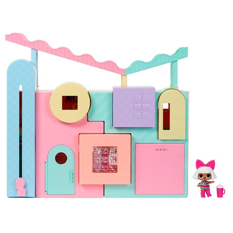 L.O.L. Surprise Squish Sand Magic House With Tot