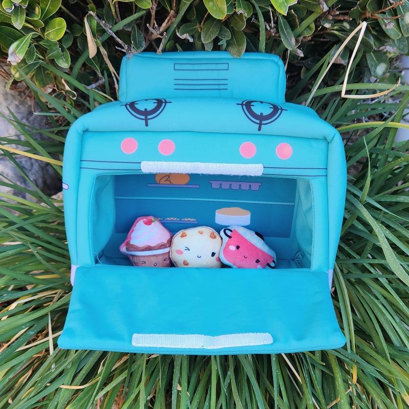 Mini Minz Teddy Bear Company Stove Mystery Oven Set with 4 Surprises