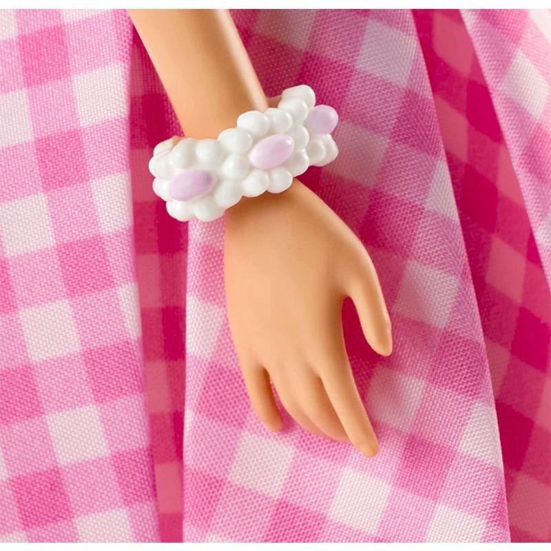 باربي - دمية بيرفيكت داي بفستان وردي و أبيض من فيلم 2023