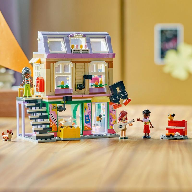Lego Music Store And Apartment 42653