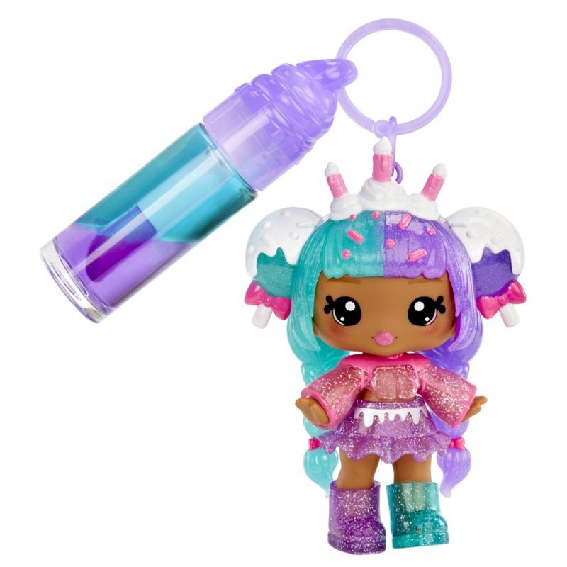 Yummiland Lip Gloss Doll: Mystery Color Change - Carly Cakepop