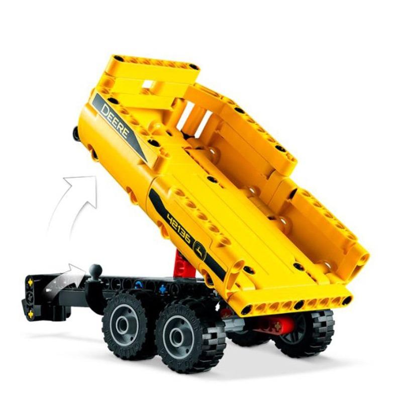 LEGO Technic Farm 2022 V29 John Deere Building Set 42136